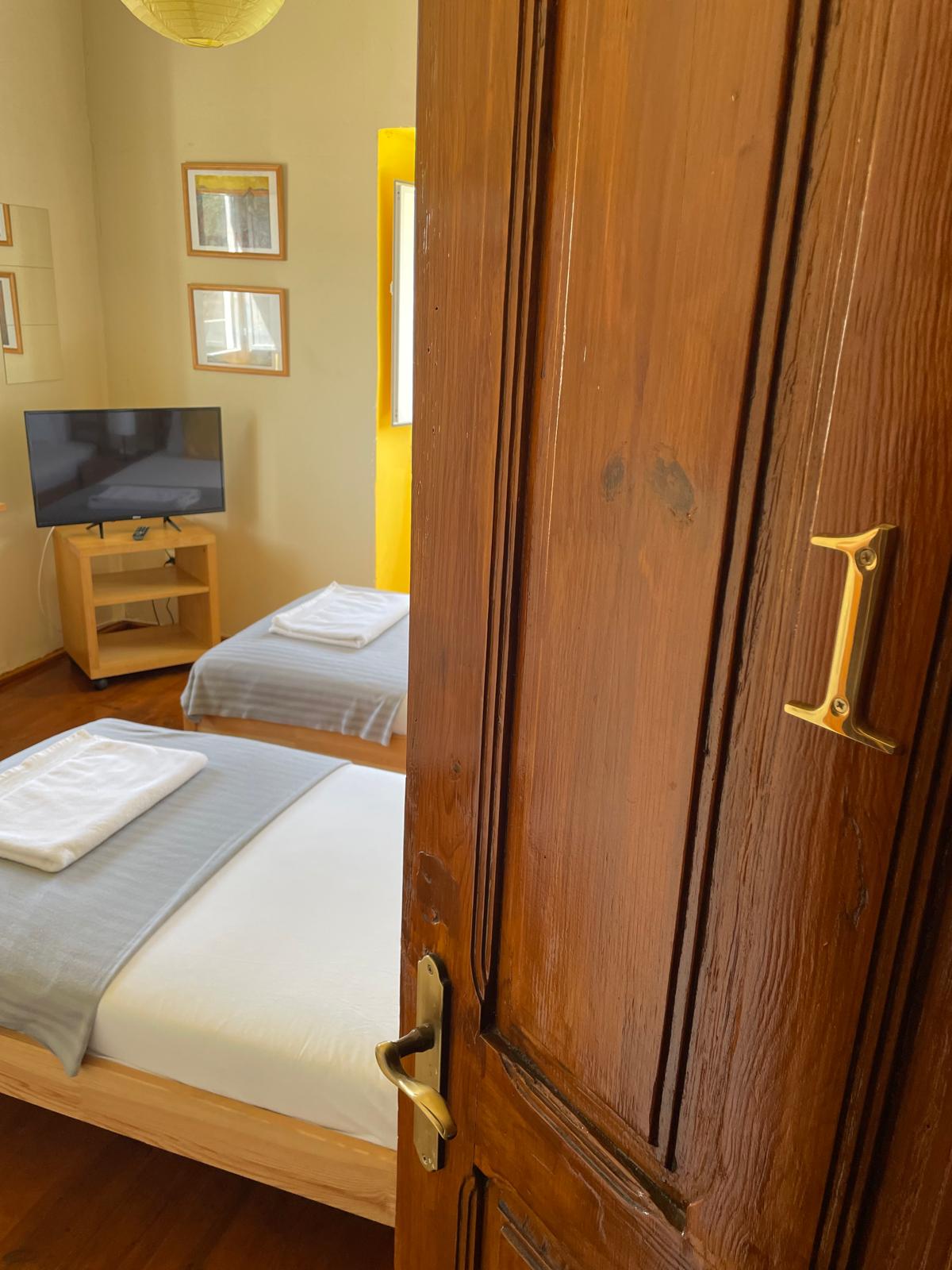 Quarto Twin